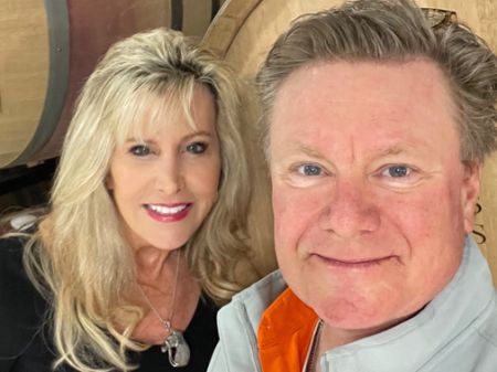 photo of Julianne and Eric